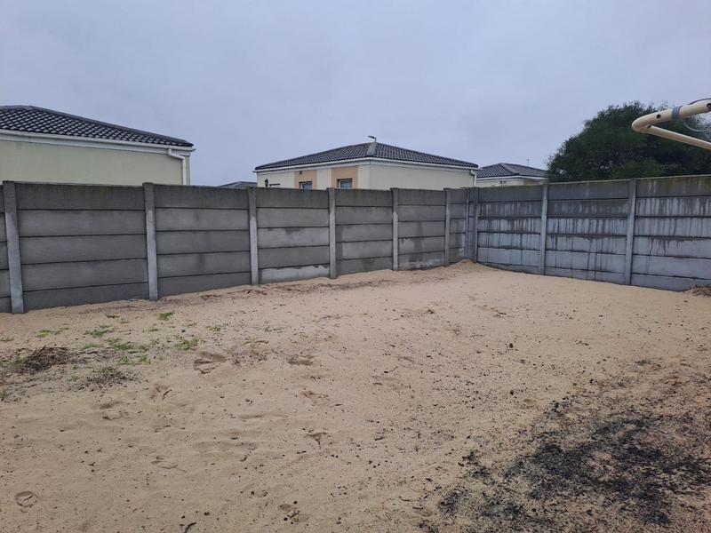 2 Bedroom Property for Sale in Gaylee Western Cape